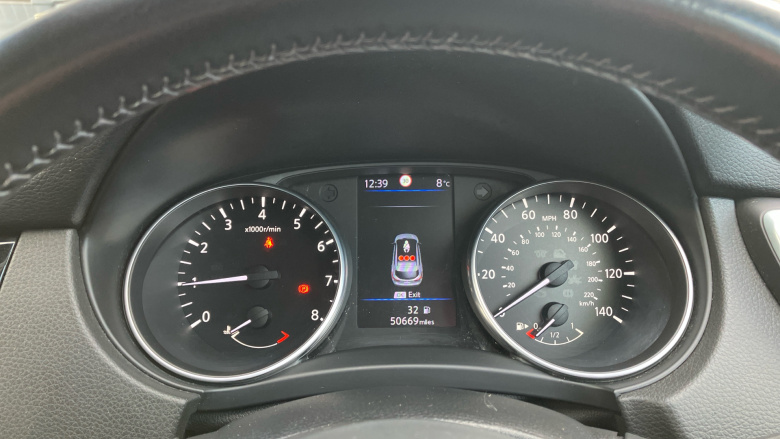 Nissan Qashqai 1.3 DiG-T Acenta Premium 5dr Petrol Hatchback